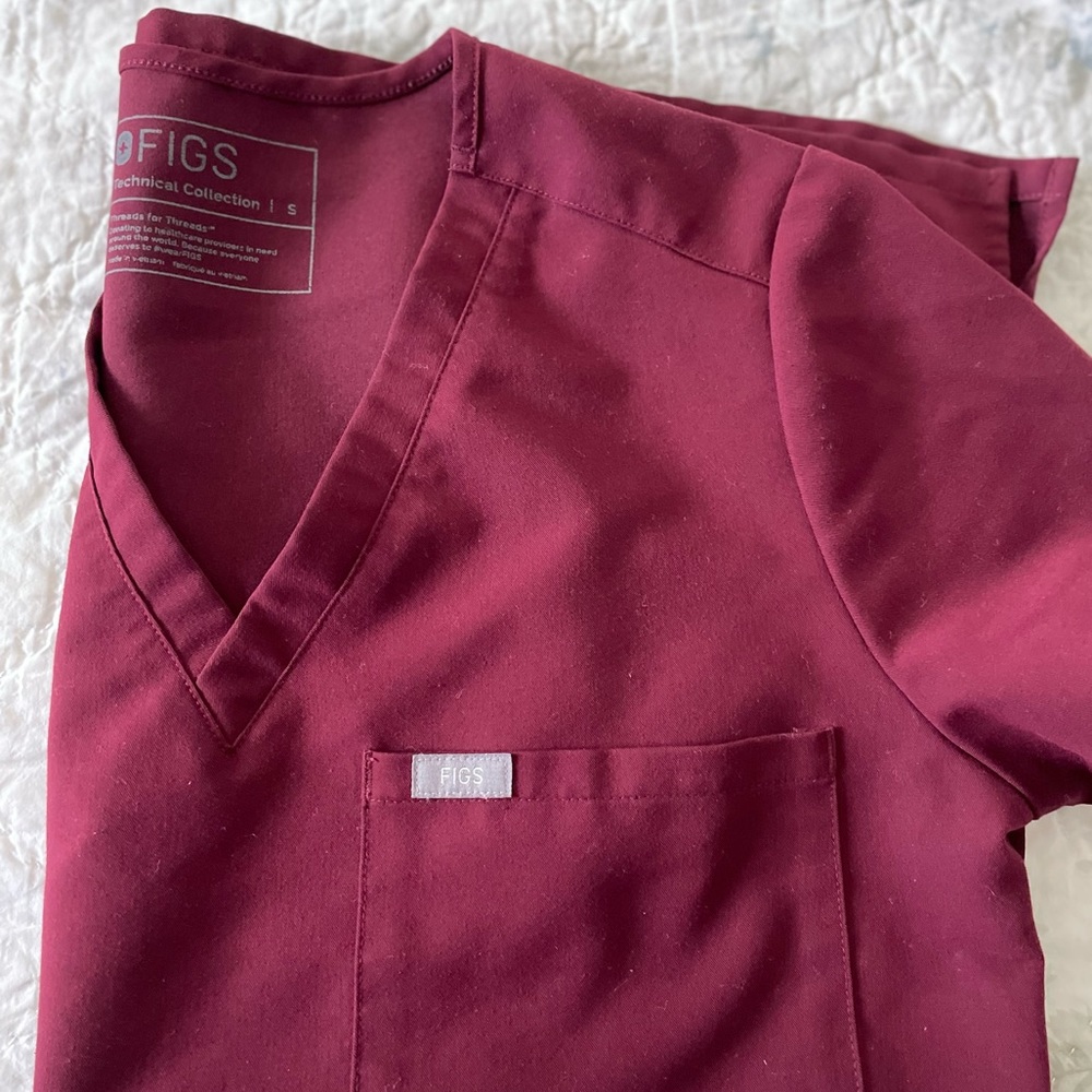 FIGS scrub set (Burgundy)
